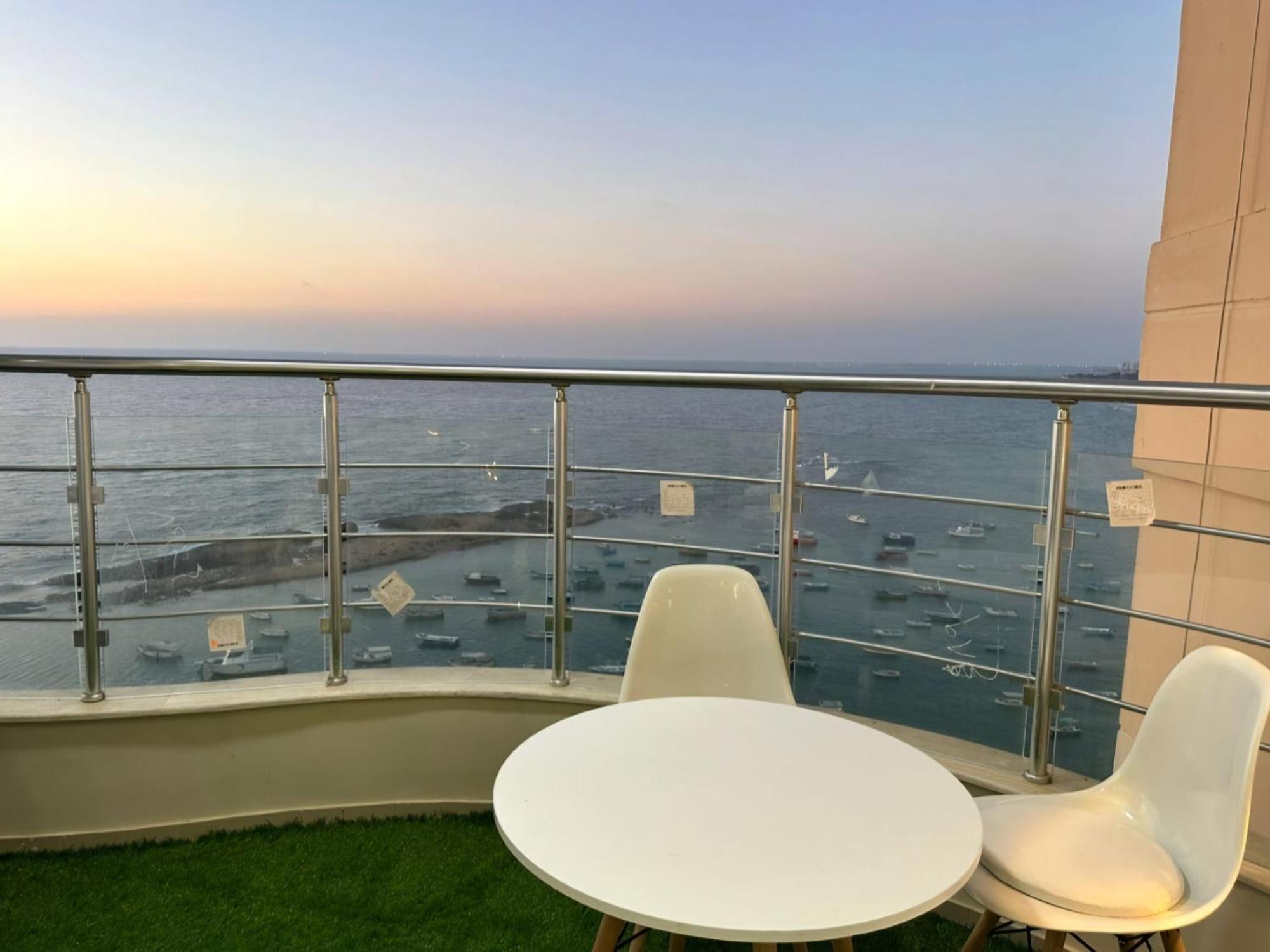 Amazing Sea View In The Heart Of * Alexandrie